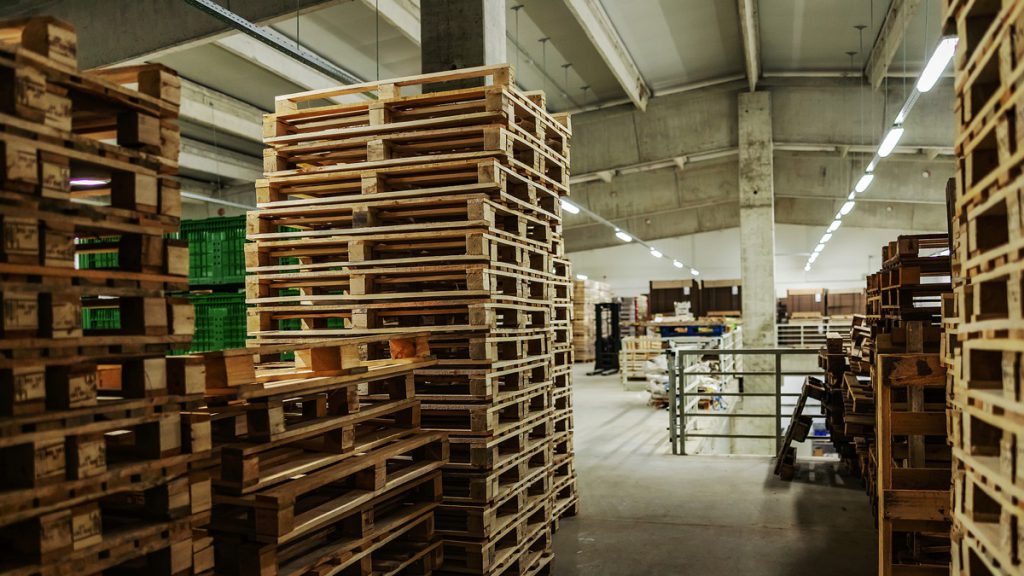 warehouse pallets
